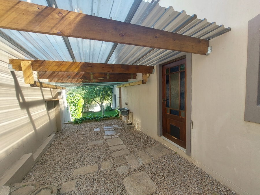 4 Bedroom Property for Sale in Panorama Western Cape
